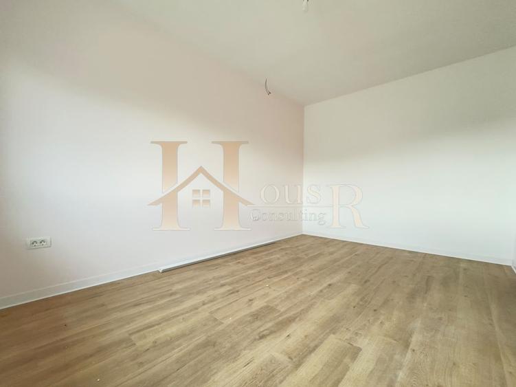 Duplex cu 3 camere cu Canalizare în Moșnița Nouă