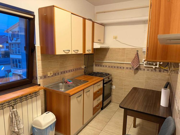 Garsonieră decomandată în Central