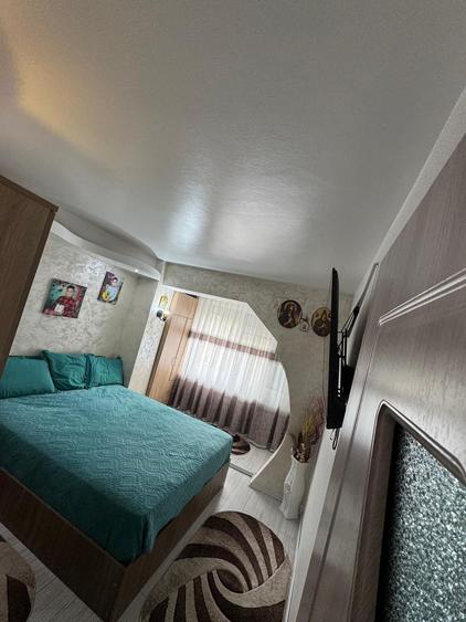 Apartament cu 2 camere decomandat în Exterior Vest