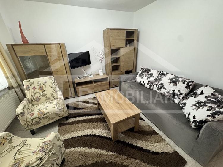Apartament cu 3 camere semidecomandat, mobilat în Tudor
