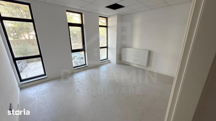 Spațiu comercial, de 530 mp, în George Enescu