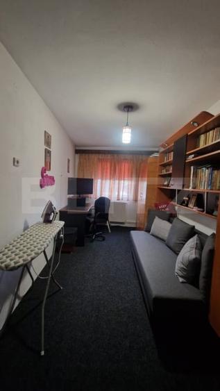 Casă individuală cu 6 camere cu Canalizare în Ultracentral