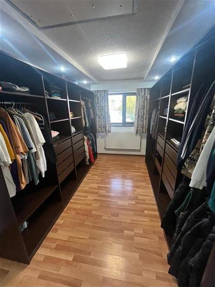 Casă individuală cu 6 camere cu Teren 600 Mp în Smârdan
