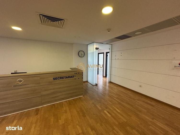 Spațiu comercial, de 4,000 mp, în Central