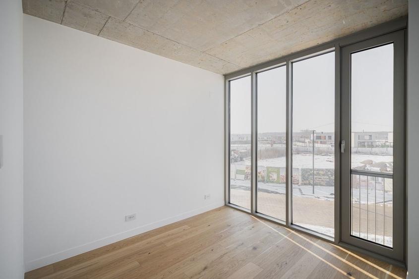 Duplex cu 4 camere cu Canalizare în Tunari
