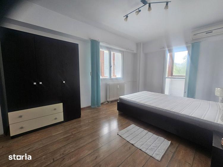 Apartament cu 3 camere decomandat în Dorobanți