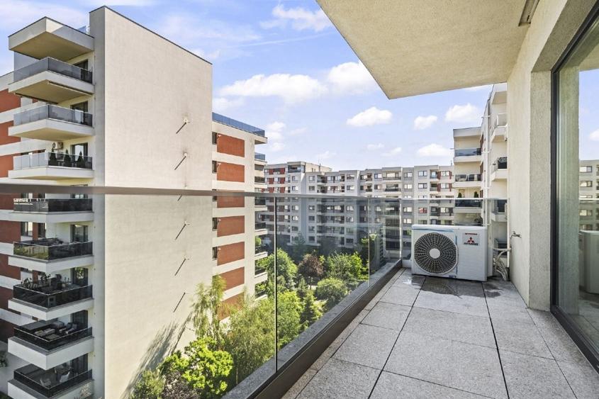 Apartament cu 3 camere decomandat, mobilat în Central