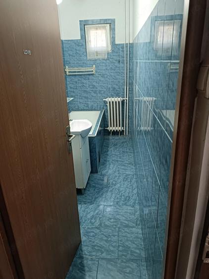 Apartament cu 2 camere semidecomandat în Girocului