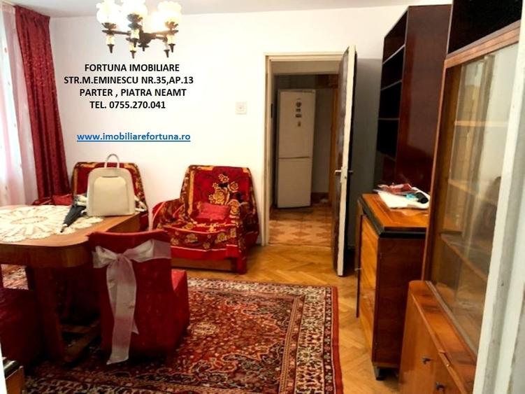 Apartament cu 3 camere semidecomandat în Dărmănești