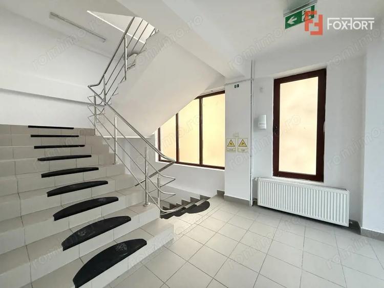 Spațiu comercial, de 550 mp, în Dâmbovița