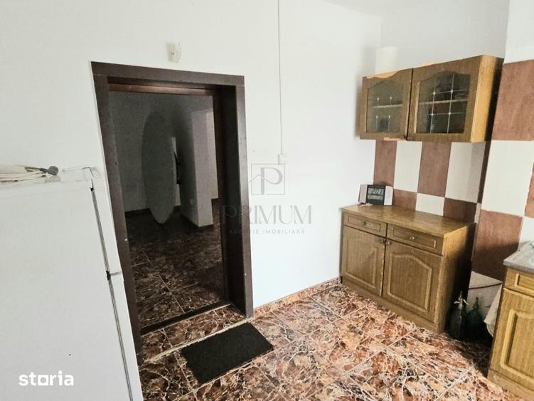 Spațiu comercial, de 40 mp, în Crișan