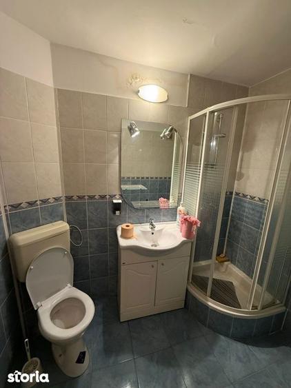 Apartament cu 3 camere în Decebal