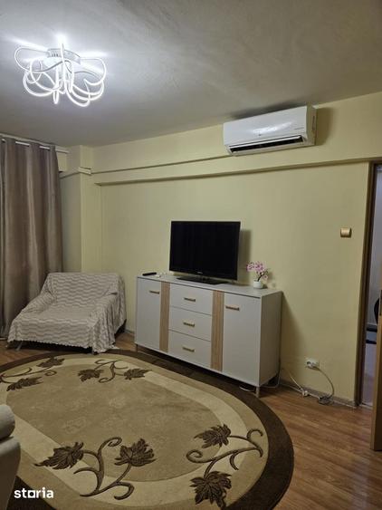 Apartament cu 2 camere semidecomandat în Vitan
