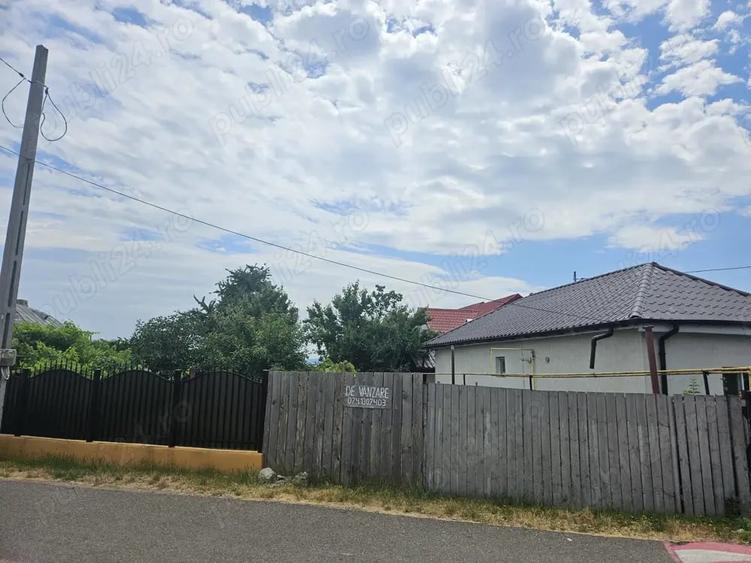 Teren de 455 mp, în Letea Veche
