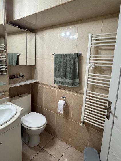 Apartament cu 2 camere decomandat în Sărari