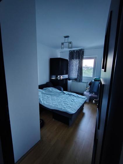 Apartament cu 4 camere decomandat în Alexandru cel Bun