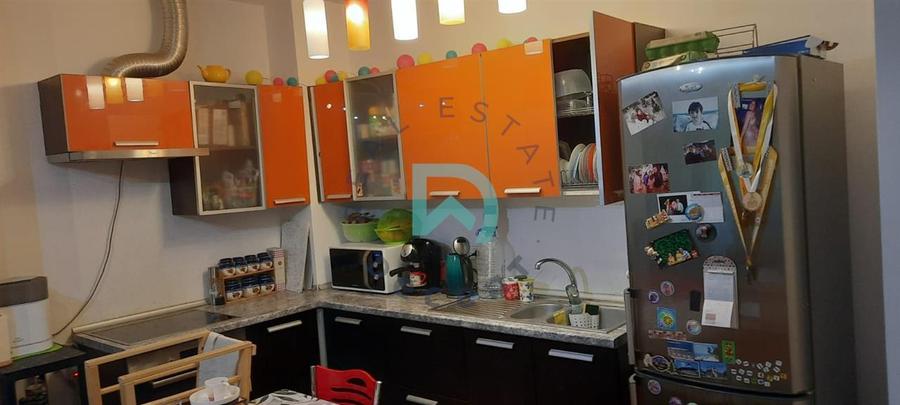 Apartament cu 2 camere semidecomandat, mobilat în Răcădău