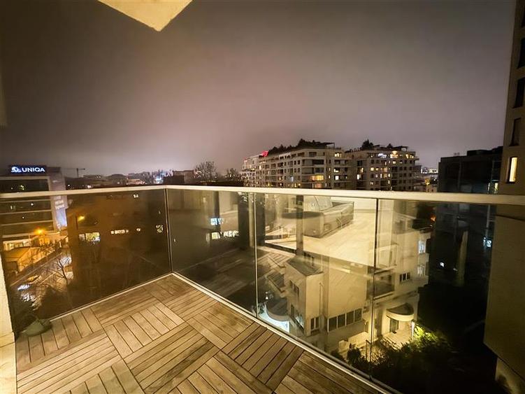 Apartament cu 2 camere decomandat, mobilat în Herăstrău