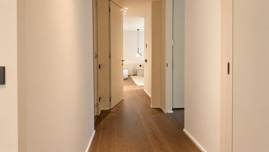 Apartament cu 3 camere decomandat, mobilat în Băneasa