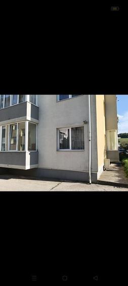Apartament cu 2 camere decomandat în Florești
