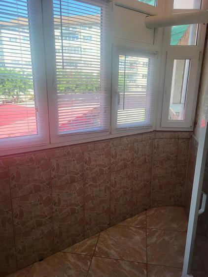 Apartament cu 2 camere decomandat în Pucioasa