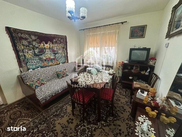 Apartament cu 3 camere în Cetate