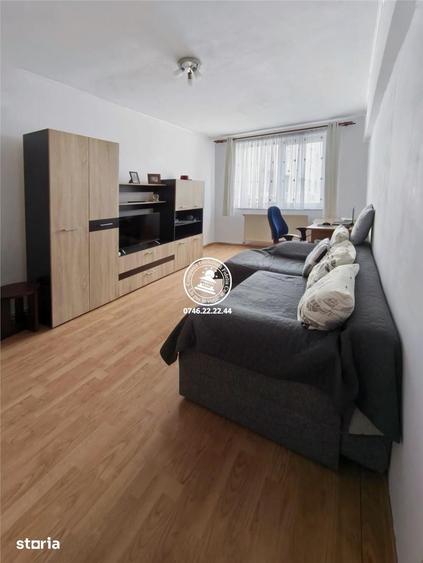 Apartament cu 3 camere decomandat în Frumoasa