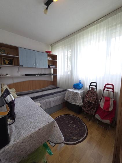 Apartament cu 3 camere în Câmpia Libertății