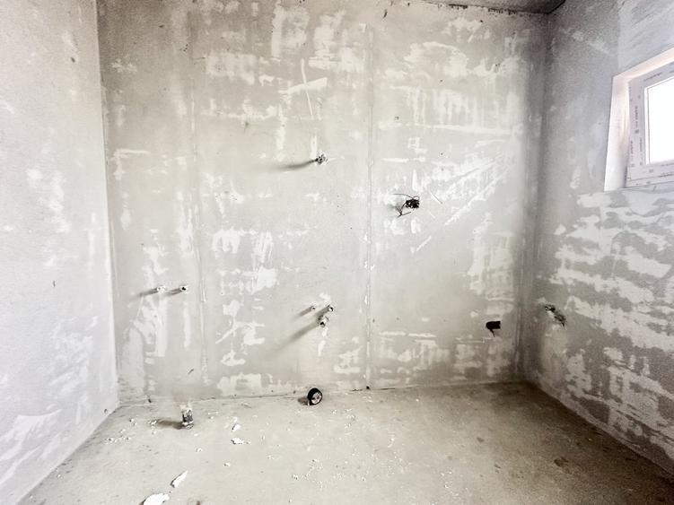 Duplex cu 3 camere cu Canalizare în Urseni