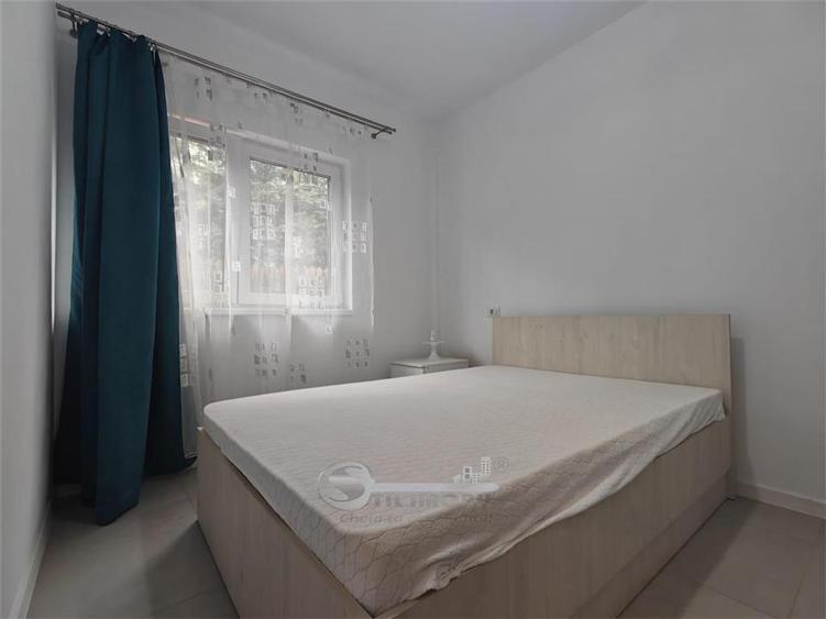 Apartament cu 3 camere decomandat, mobilat în Cug