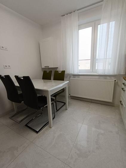 Vand apartament str aviatarilor 2 camere etajul 4 - 8