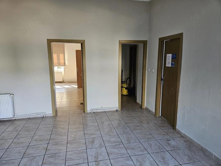 Casă cu Teren 2877 Mp în Tomnatic