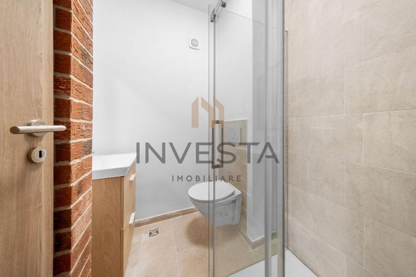 Penthouse cu 3 camere semidecomandat, mobilat în Borhanci