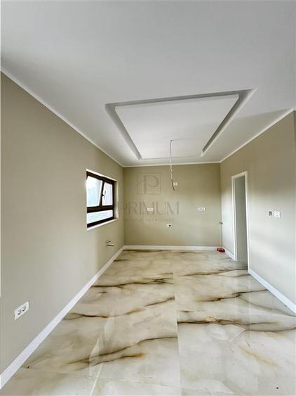 Casă individuală cu 5 camere cu Teren 460 Mp în Giroc