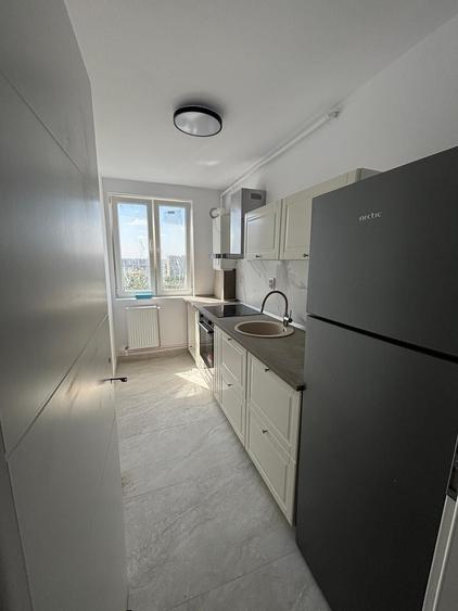 Apartament cu 2 camere decomandat în Berceni