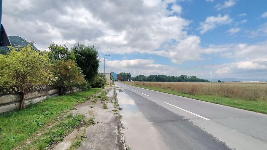 Teren Construcții intravilan de 5100 mp, în Bartolomeu