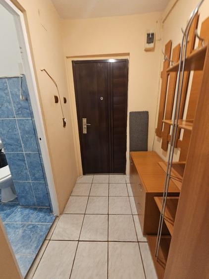 Garsoniera, zona Dacia - 3