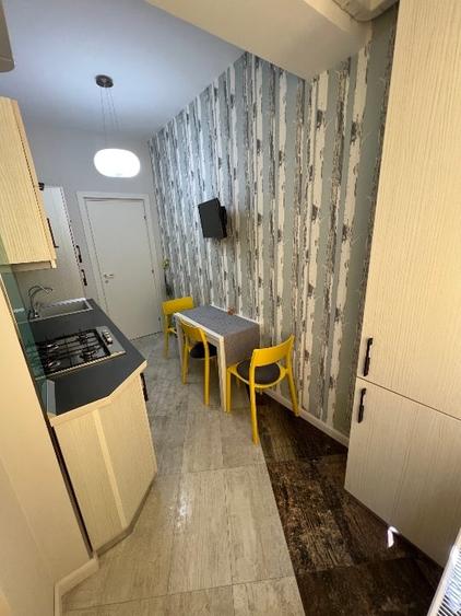 Garsonieră decomandată, mobilată în Tomis Nord