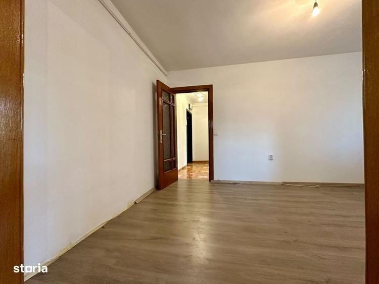 Apartament cu 3 camere în Gorjului