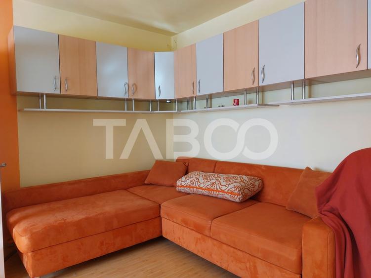 Apartament cu 2 camere nedecomandat, mobilat în Cisnădie