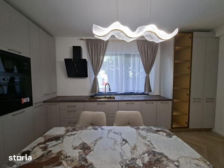 Casă cu 4 camere cu Teren 250 Mp în Șelimbăr