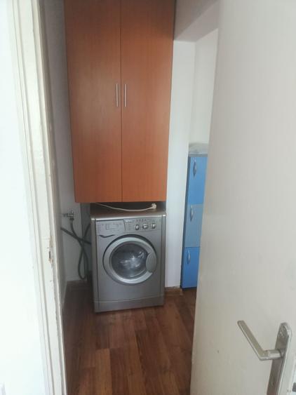 Apartament cu 2 camere semidecomandat în Florești