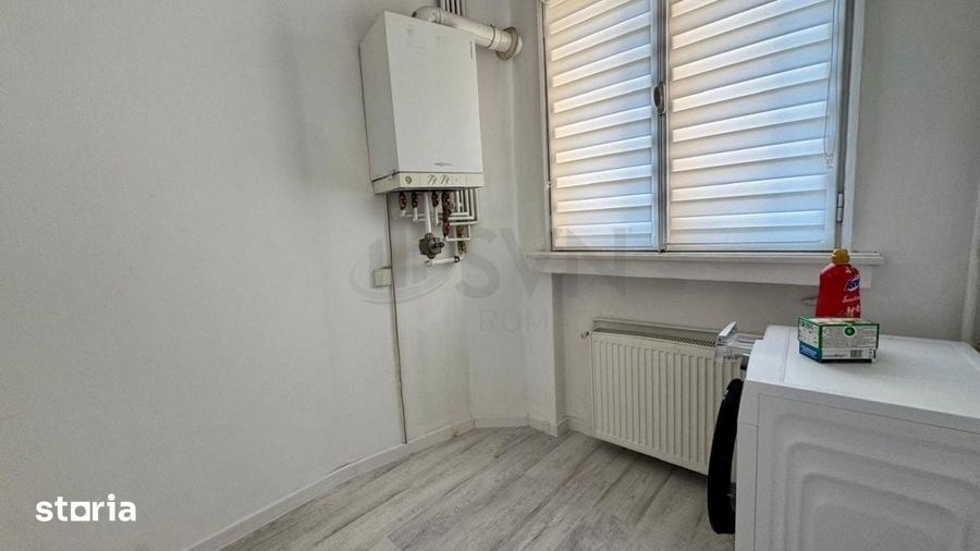 Apartament cu 5 camere decomandat în Universitate