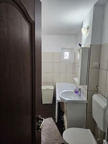 Apartament cu 2 camere decomandat în Sud