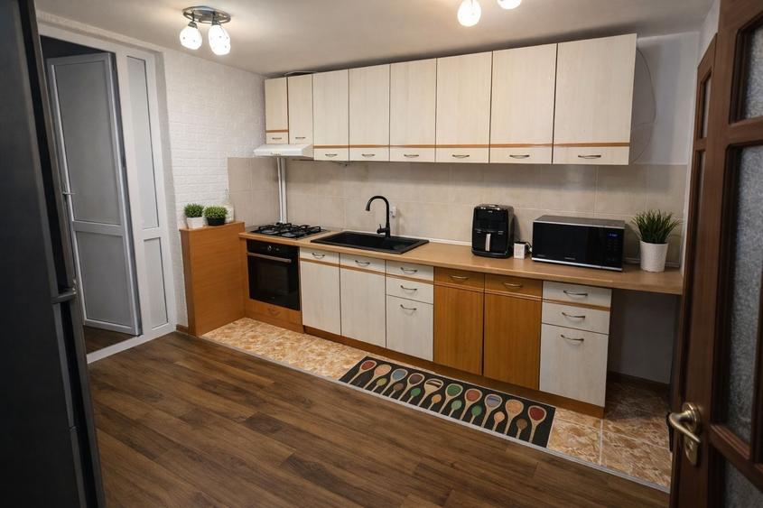 Casă cu 4 camere cu Teren 700 Mp în Ultracentral