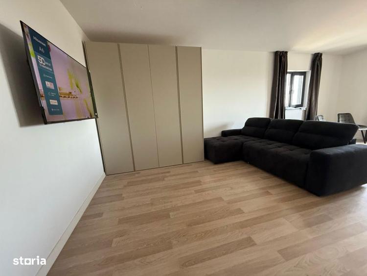 Apartament cu 2 camere, mobilat în Central