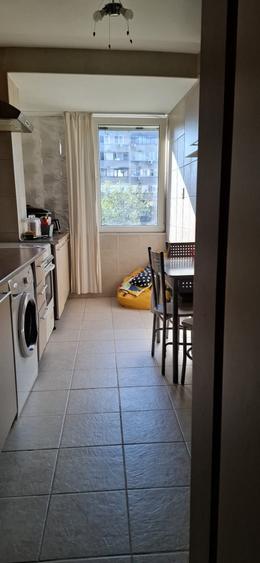 Apartament cu 2 camere semidecomandat, mobilat în P-ța Muncii