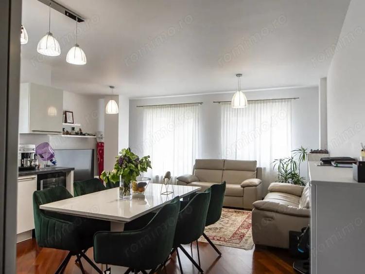 Apartament cu 2 camere semidecomandat, mobilat în Borhanci