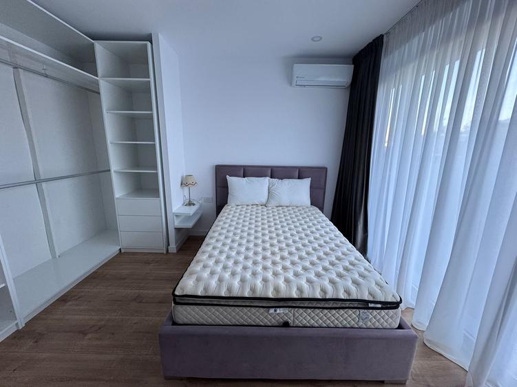Apartament cu 2 camere decomandat în Titulescu
