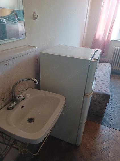 Garsonieră nedecomandată, mobilată în Dâmbovița
